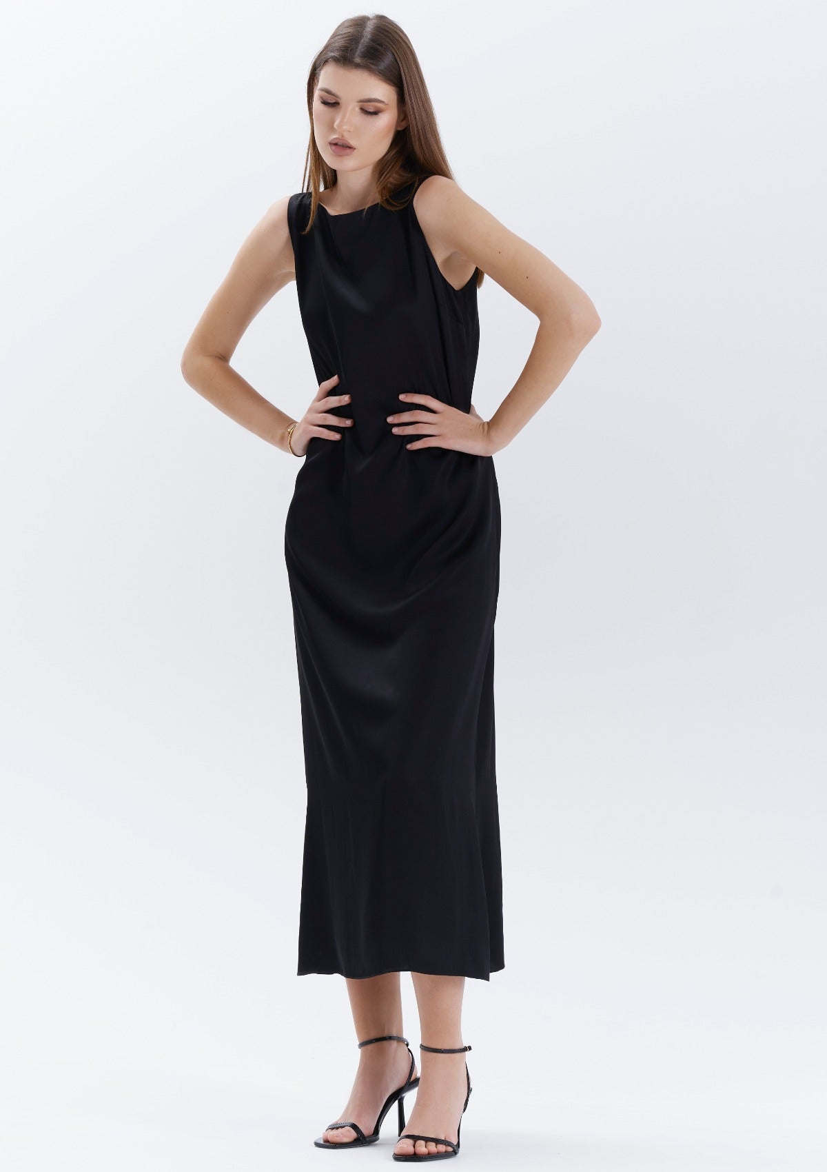 evening-black-dress-wedding-guest