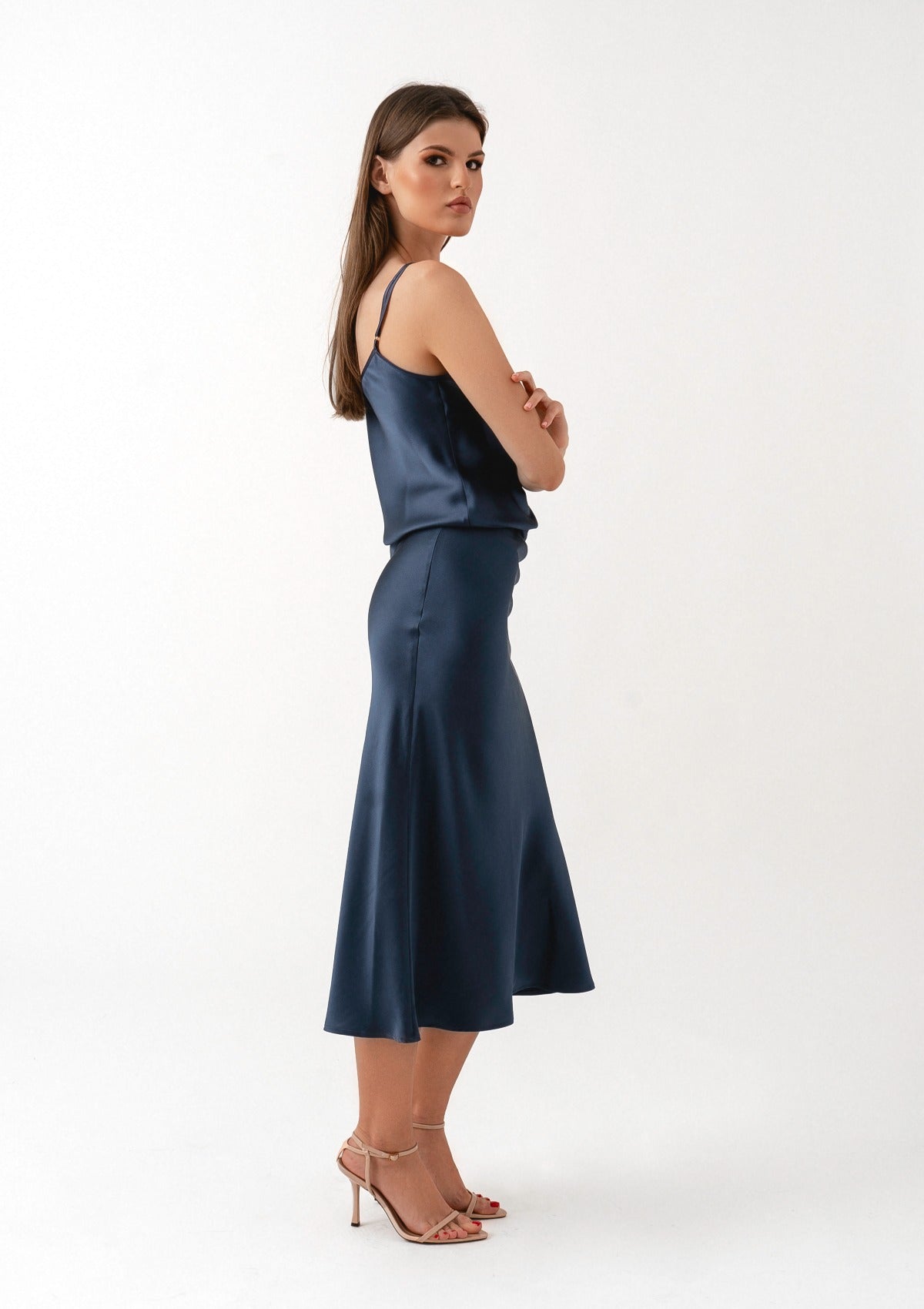 navy-blue-silk-outfit-Silk & tonic