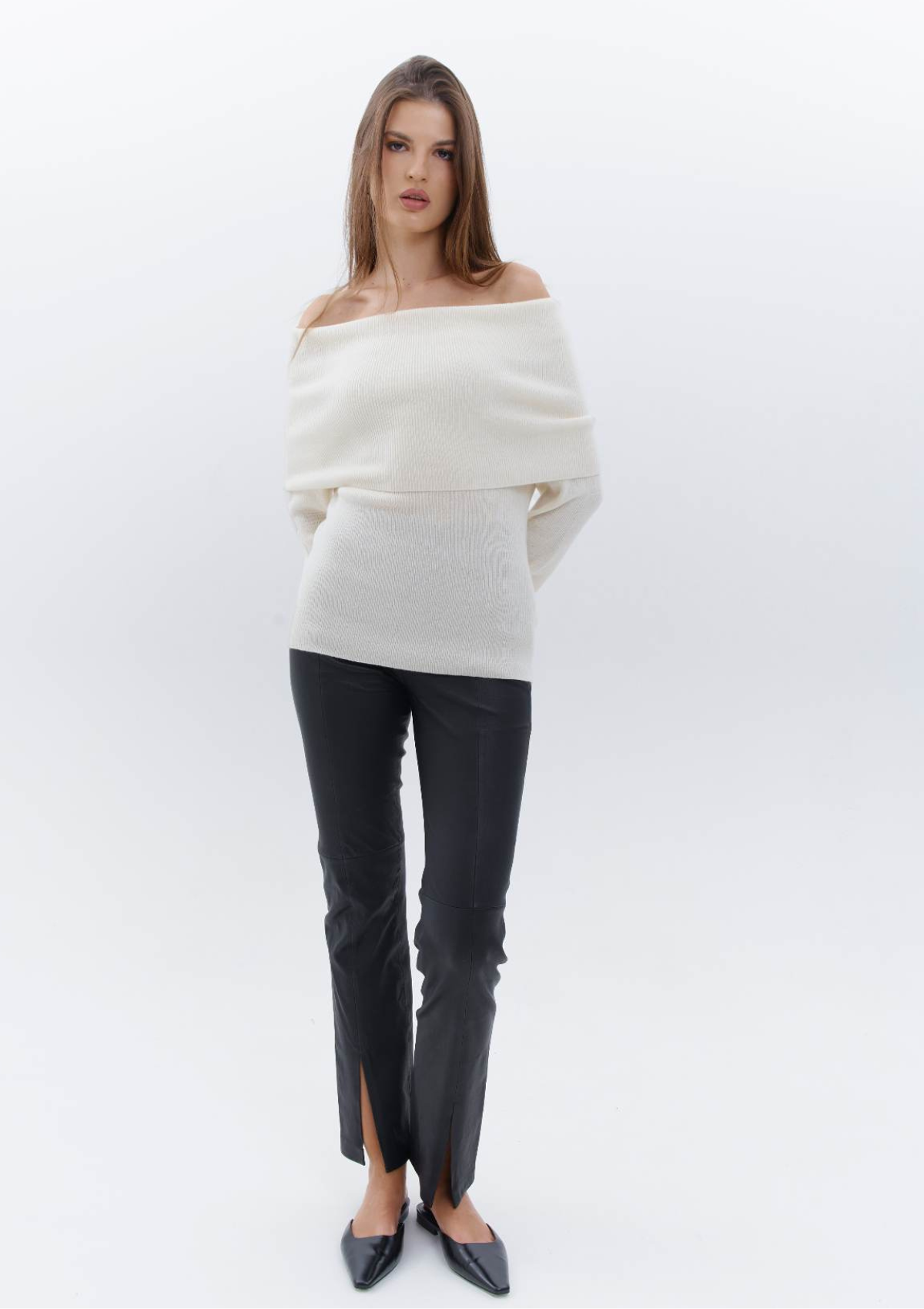 WHITE OFF-SHOULDER SWEATER