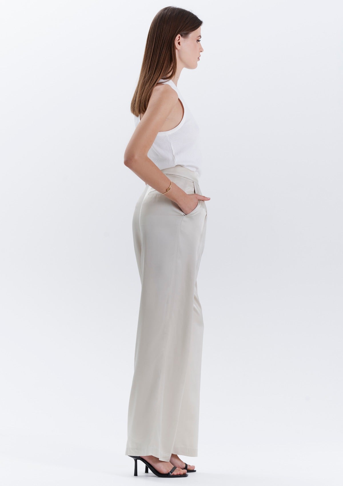 wide-leg pants for women in chic sand shade by Silk & tonic fashion brand