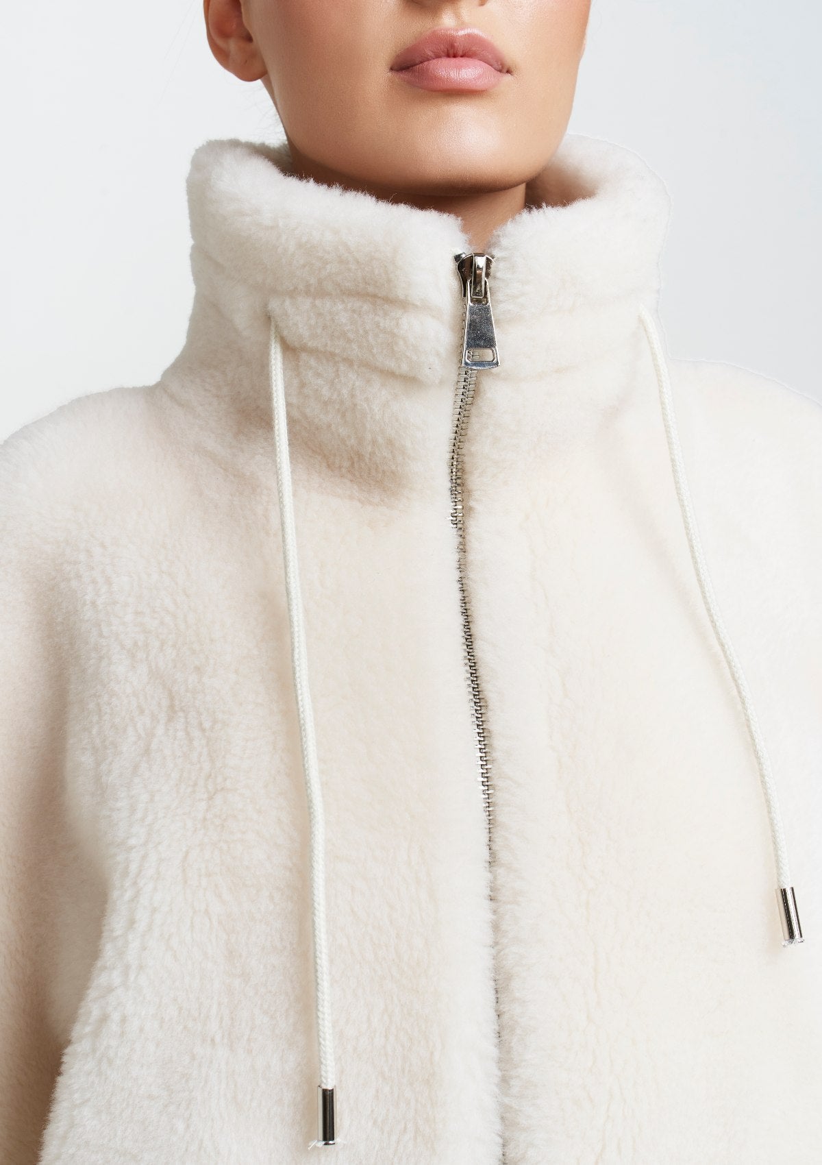 white-fluffy-teddy-superior-quality-jacket-Silk & tonic