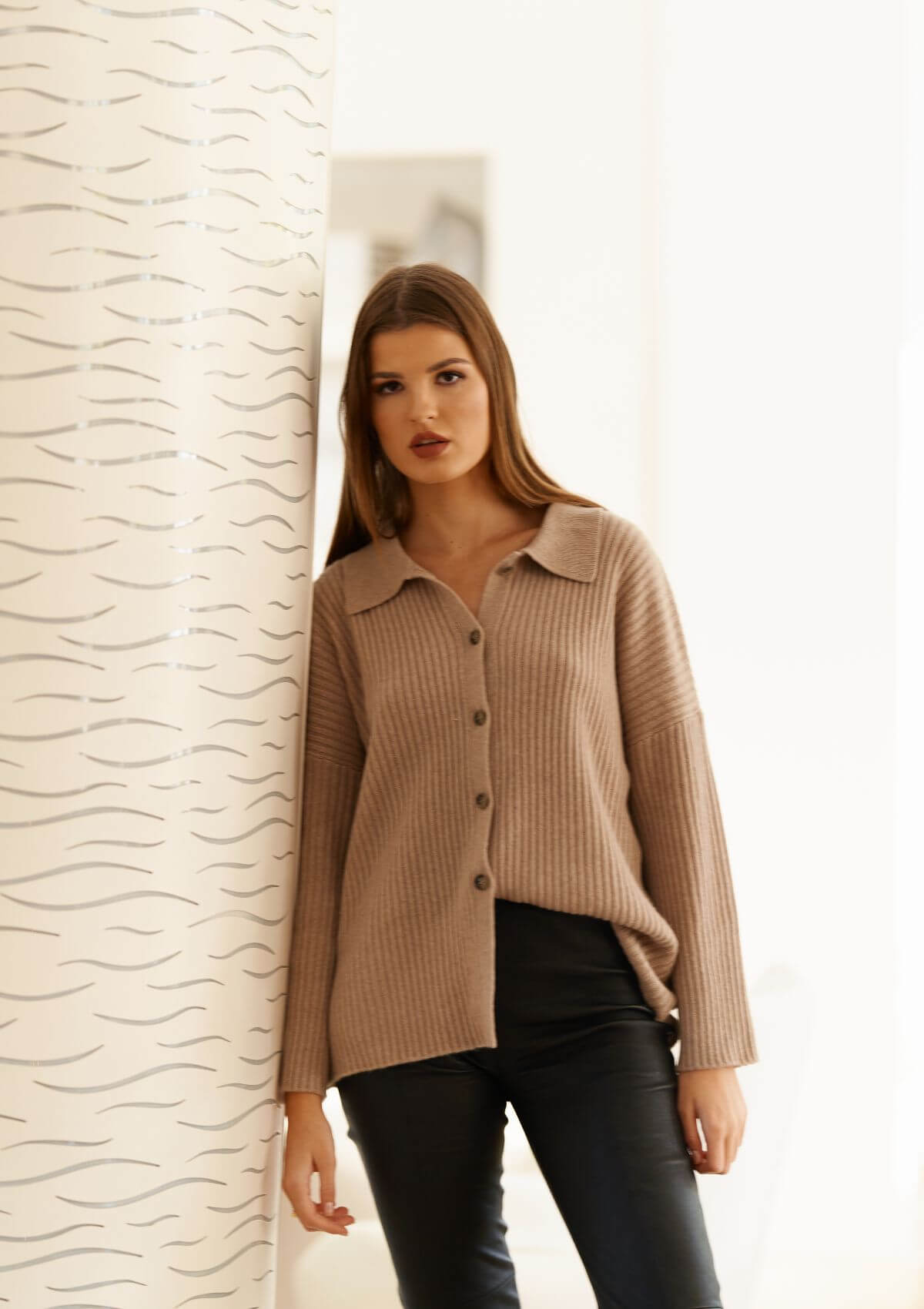 BEIGE CASHMERE CARDIGAN