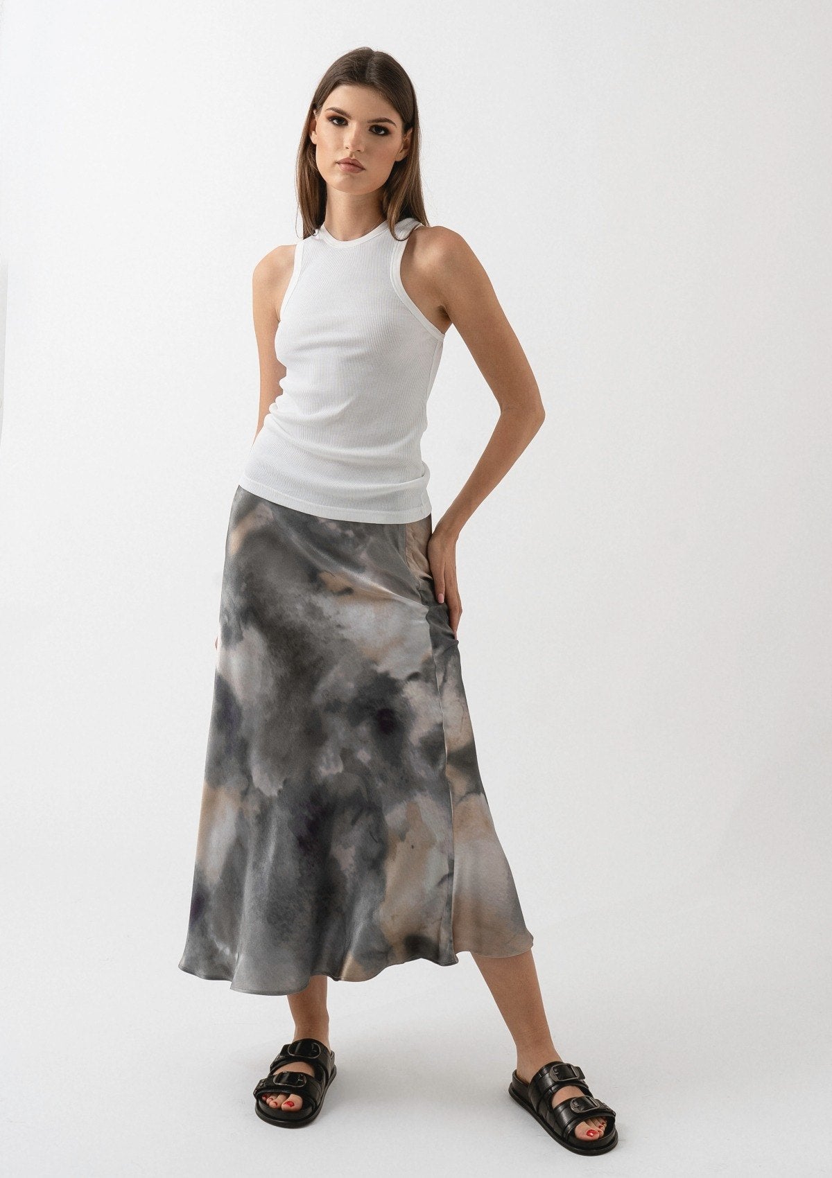grey-midi-skirt-by Silk & tonic